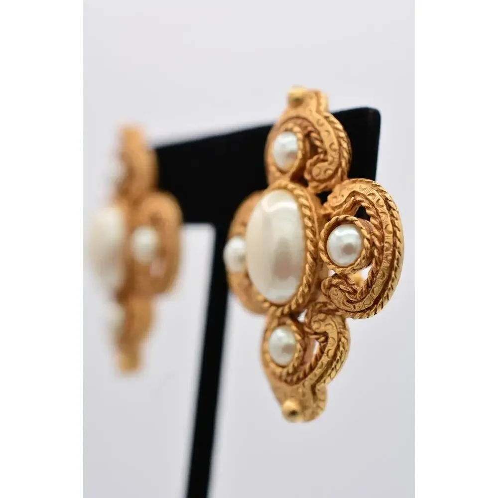 DKNY Vintage Clip On Earrings Maltese Brushed Antiqued Gold Pearl Signed BinAO